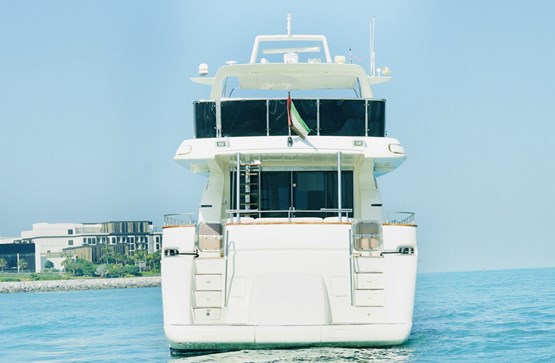 Azmiut yacht 80ft |AED1040/Hour